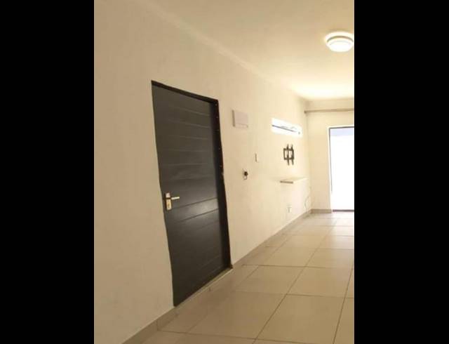 1 BEDROOM PROPERTY TO RENT IN CYRILDENE